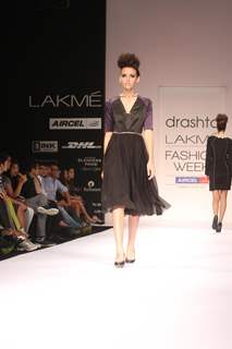 Celebs at Drashta Sarvaiya show at Lakme Fashion Week 2012 Day 1