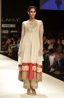 Model on the ramp for designer Krishna Mehta on Lakme Fashion Week day 3 in Mumbai. .