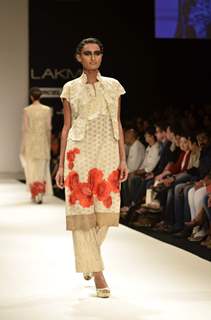 Model on the ramp for designer Krishna Mehta on Lakme Fashion Week day 3 in Mumbai. .