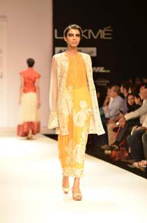 Model on the ramp for designer Krishna Mehta on Lakme Fashion Week day 3 in Mumbai. .