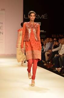 Model on the ramp for designer Krishna Mehta on Lakme Fashion Week day 3 in Mumbai. .