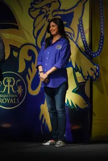 Shilpa Shetty and Rahul Dravid during the unveiling of the Rajasthan Royals Jersey at JW Marriott Hotel in Mumbai