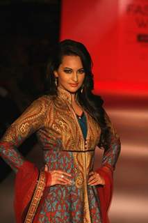 Sonakshi Sinha showstopper at the Karmik Show at LFW Summer/Resort 2012 at Hotel JW Marriott in Juhu, Mumbai