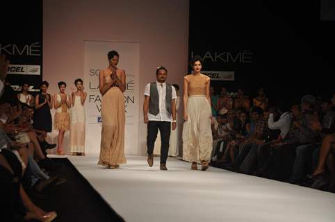 Sougat Paul Show at Lakme Fashion Week Summer / Resort 2012