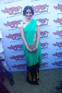 Sonam Kapoor, IMtiaz and Anurag launch Andheri &quot;Wassup&quot; fest. .