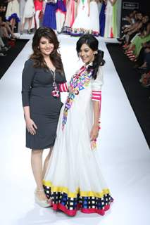 Archana Kochhar fashion show at LFW Summer/Resort 2012 at Hotel Grand Hyatt in Kalina, Mumbai