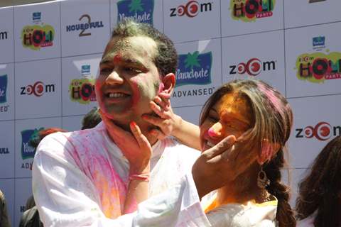 Rahul Mahajan and Dimpy at Zoom Holi bash