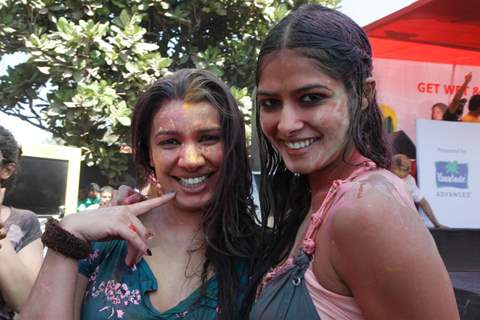 Mink Brar at Zoom Holi bash