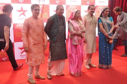 Yeh Rishta Kya Kehlata Hai family at STAR Parivaar Awards.