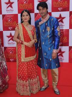 Anas Rashid and Deepika at STAR Parivaar Awards Red Carpet