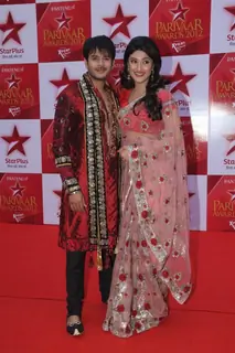 Jay Soni and Ragini Khanna at STAR Parivaar Awards Red Carpet