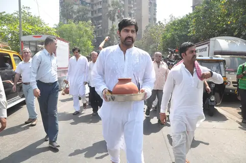 Joy Mukherjee funeral. .
