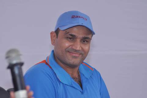 Virendra Sehwag launches Rasna. .