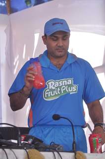 Virendra Sehwag launches Rasna. .