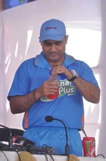 Virendra Sehwag launches Rasna. .