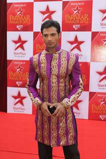 Mohammad Nazim at STAR Parivaar Awards Red Carpet