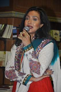 Rituparna Sengupta and Murzban Shroff at book launch