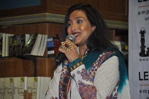 Rituparna Sengupta and Murzban Shroff at book launch