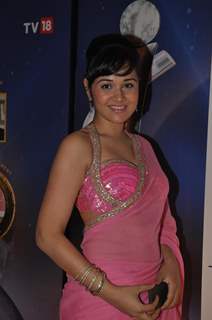 Nisha Kothari at IBN7 Super Idols Awards in Mumbai