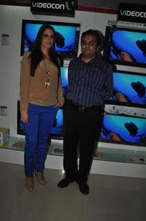 Neha Dhupia Launches Videocon Group's DIGI WORLD show room in Boisar, Thane