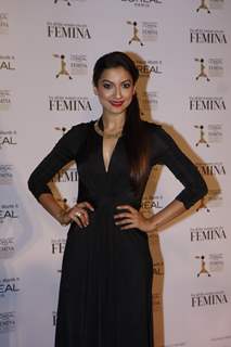 Gauhar Khan at Loreal Femina Women Awards 2012