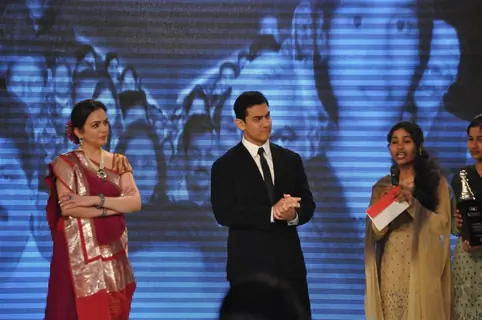 Neeta Ambani and Aamir Khan at CNN IBN Heroes Awards