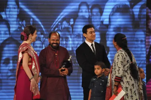 Neeta Ambani and Aamir Khan at CNN IBN Heroes Awards