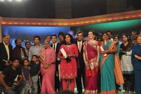 Mukesh Ambani, Nita Ambani, Aamir Khan and Sachin Tendulkar at CNN IBN Heroes Awards