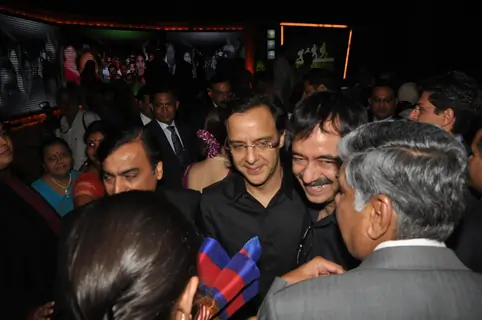 Vidhu Vinod Chopra and Rajkumar Hirani at CNN IBN Heroes Awards