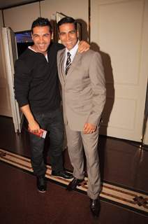 Akshay Kumar and John Abraham at Times Now 'The Foodie Awards'