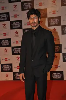 Vidyut Jamwal at BIG STAR Young Entertainer Awards 2012