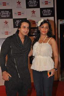 Saillesh Gulabani & Ashita Dhawan Gulabani at BIG STAR Young Entertainer Awards 2012