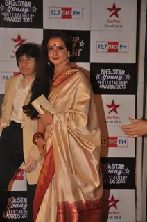 Rekha at BIG STAR Young Entertainer Awards 2012