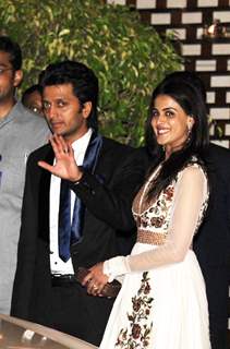 Ritesh Deshmukh and Genelia Dsouza at Mukesh Ambani's bash for Sachin Tendulkar