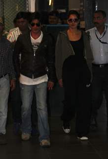 Shahrukh Khan and Katrina Kaif arrived at Mumbai airport from London