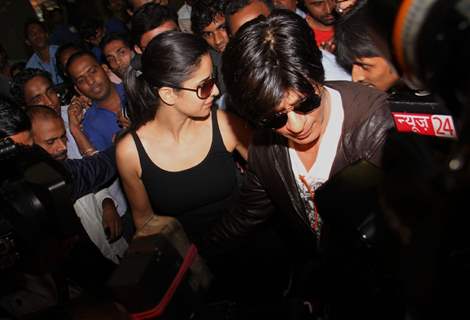 Shahrukh arrived at Mumbai airport from London