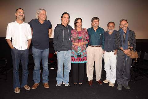 Vidhu Vinod Chopra,Shabana Azmi,Sudhir Mishra,Ramesh Sippy & Amol Palekar at Khamosh film screening