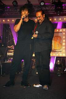 Sonu Niigaam with Leslie Lewis at Gitanjali Le Club Musique