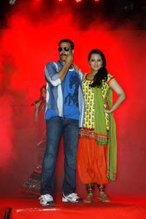 First look launch of 'Rowdy Rathore'