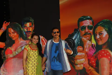First look launch of 'Rowdy Rathore'
