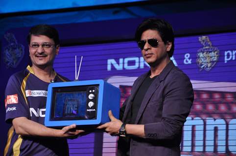 Shahrukh Khan unveils KKR-Nokia campaign for IPL at Hotel Taj Lands End in Mumbai