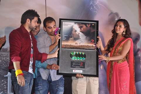Bollywood star Emraan Hashmi along with director Kunal Deshmukh and actress Esha Gupta launched the music of their forthcoming film 'Jannat 2' in Mumbai. .