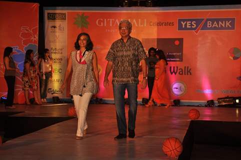 GR8! Fashion Walk for the Cause Beti by Television Sitarre