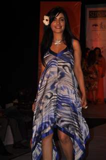 Shibani Kashyap at GR8! Fashion Walk for the Cause Beti by Television Sitarre