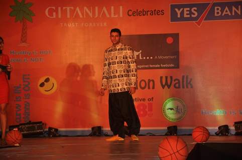 GR8! Fashion Walk for the Cause Beti by Television Sitarre