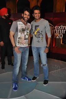 Tusshar Kapoor and Ritesh Deshmukh promote Kyaa Super Kool Hai Hum at Sony Max's 'Extraa Innings'