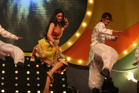 Neha Dhupia, Minissha Lamba, Shweta Tiwari perform at Lotus Oil launch at Hotel Tulip Star in Juhu, Mumbai