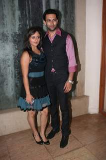Nandish Sandhu and Rashmi Desai at Golden Achiever Awards 2012