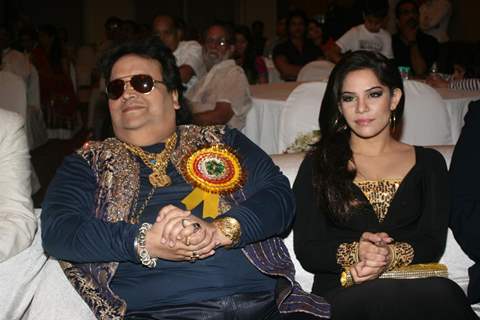 Bappi Lahiri at Golden Achiever Awards 2012
