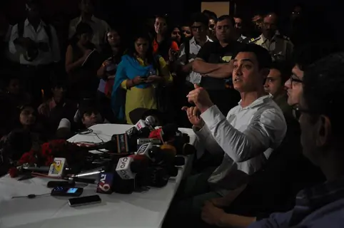 Aamir Khan during his first Television Reality Show unveiled with the song of “Satyamev Jayate Satyamev Jayate”
